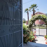Tonia Apartments & Studios